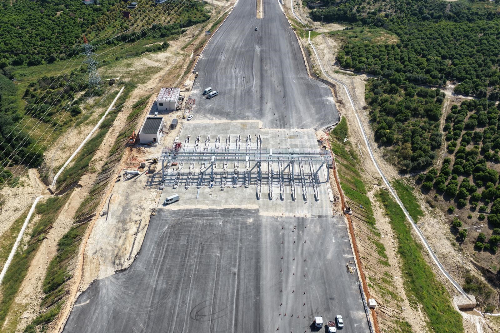 Safe Roads, Strong Connections